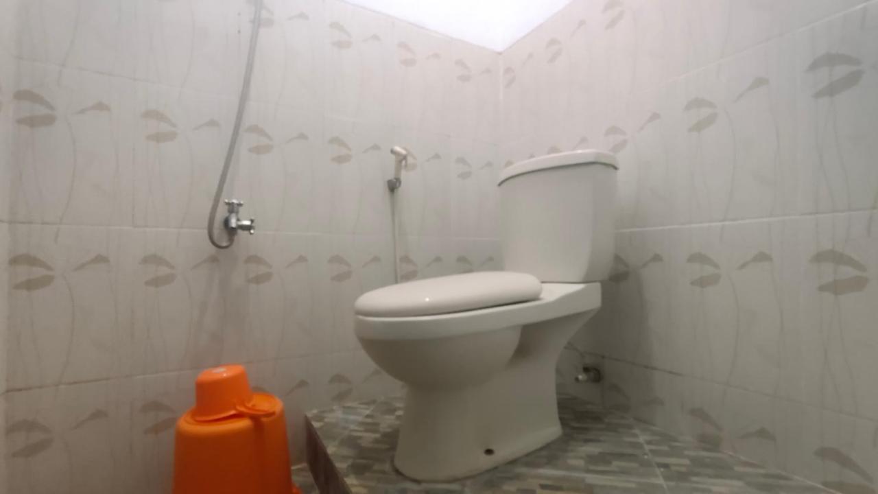 OYO 90157 Griya Andon Syariah Hotel Cirebon Bagian luar foto