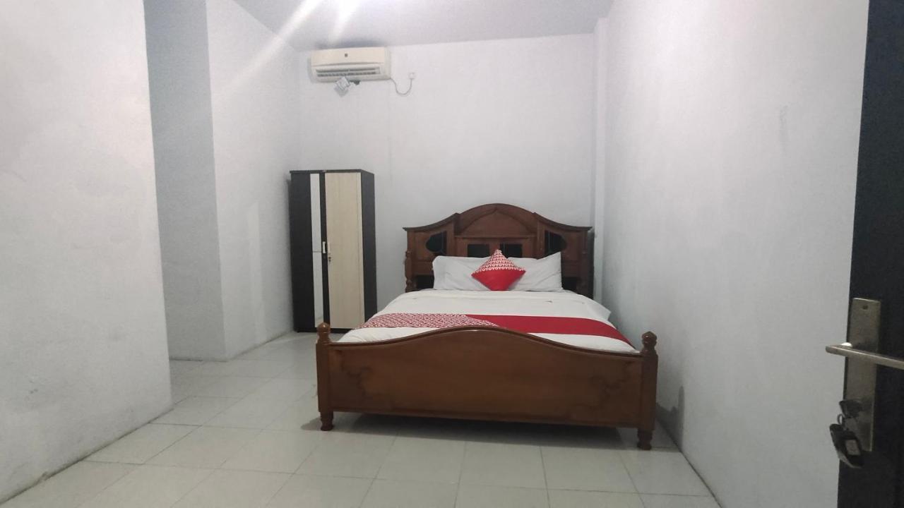 OYO 90157 Griya Andon Syariah Hotel Cirebon Bagian luar foto